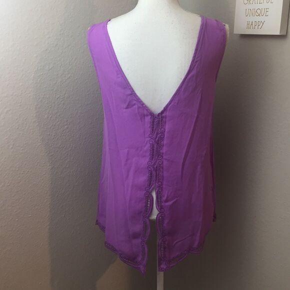 Fab’rik Laser Cut Out Split Back Tank - Picture 5 of 6